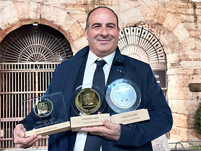 クワトロチョッキ